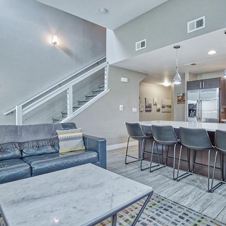 Modern Townhome Near Old Town, Breweries, & River! Fort Collins Luaran gambar