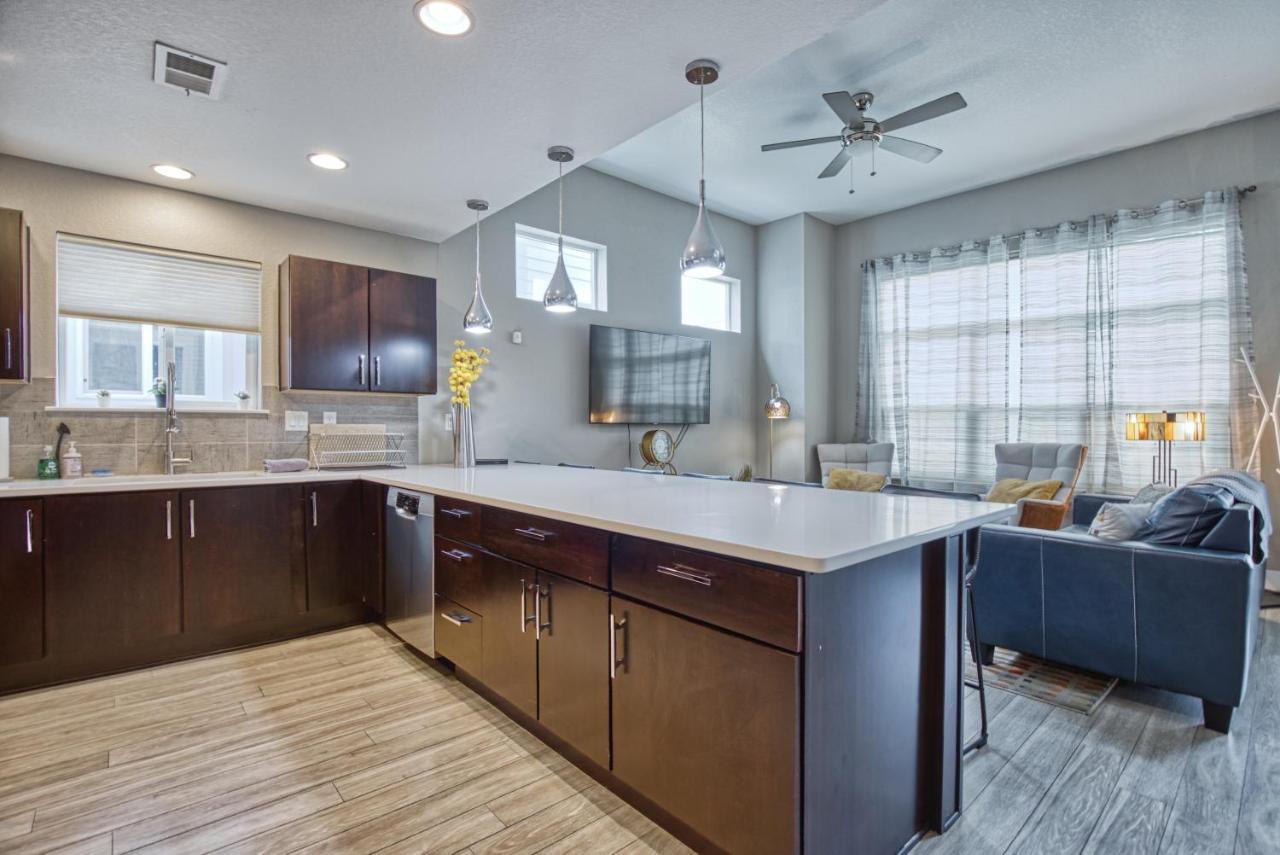 Modern Townhome Near Old Town, Breweries, & River! Fort Collins Luaran gambar